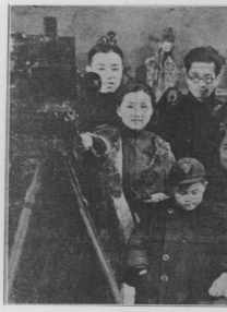 裸体男性